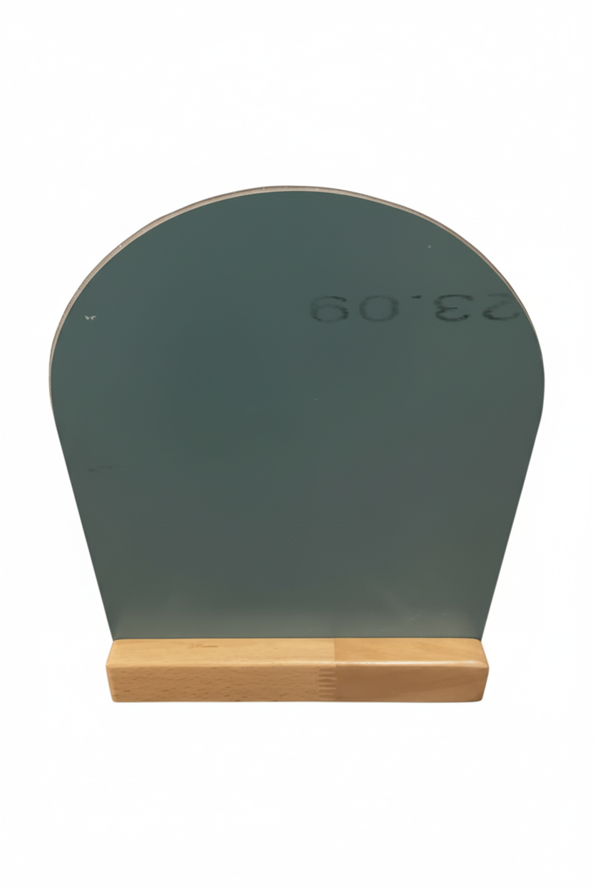 Aynalı mumluk - arka görünüm beyaz arka plan